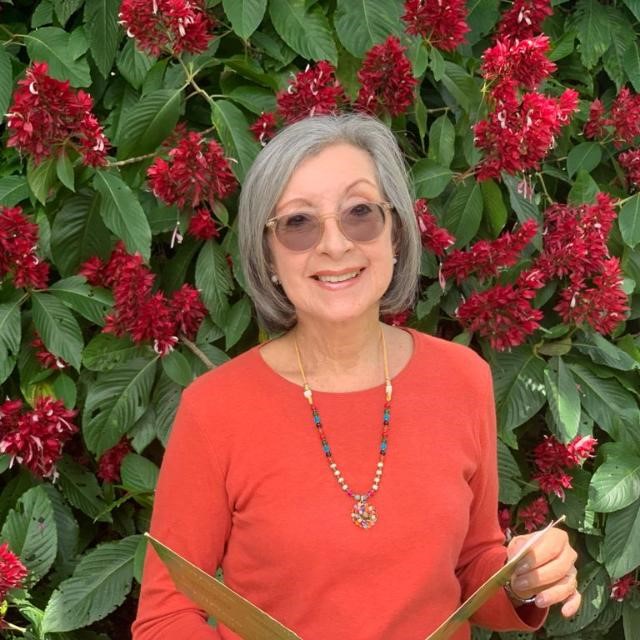 “Anitología” celebra 25 años de poesía infantil sembrada y cosechada por la escritora alajuelense Ani Brenes